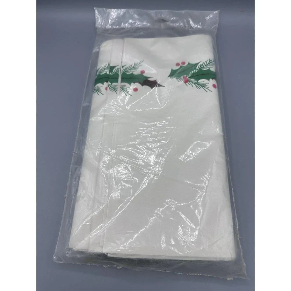 NEW~Duni Holiday Design Tablecover/tablecloth 50